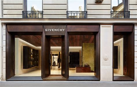 where to buy givenchy in barcelona|GIVENCHY Store Locator: All Boutiques .